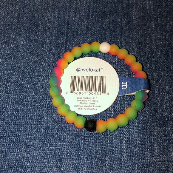 NWT Lokai Bracelet 🌈 Make a Wish - Picture 2 of 2